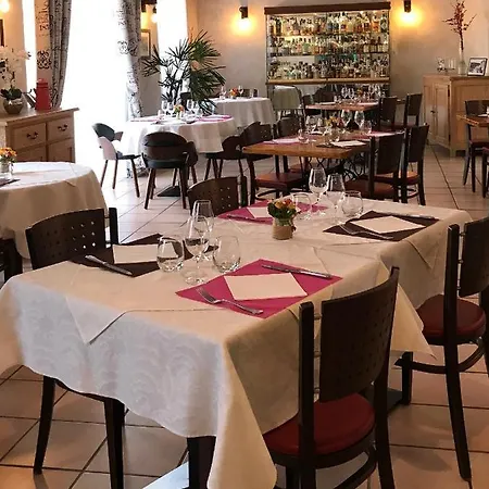 L'avenue Hotel